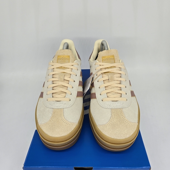 New Adidas Gazelle 'Cream Sand Strata Gum' Women's Shoes Size 10 - Picture 2 of 8